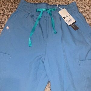 FIGS SCRUBS BOTTOMS 🩵
